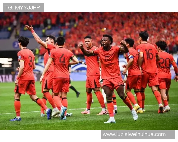 辽宁宏运迎战青岛队全力争胜期待精彩对决与球迷共庆足球盛宴